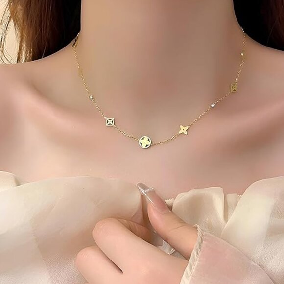 Neiman Marcus Jewelry - Neiman Marcus 18K Gold Plated Four Leaf Clover Necklace